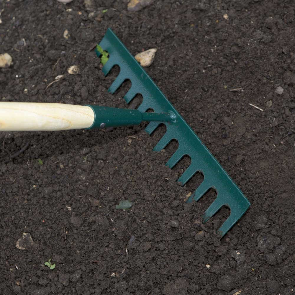 Wilkinson Sword: Carbon Steel Garden Rake