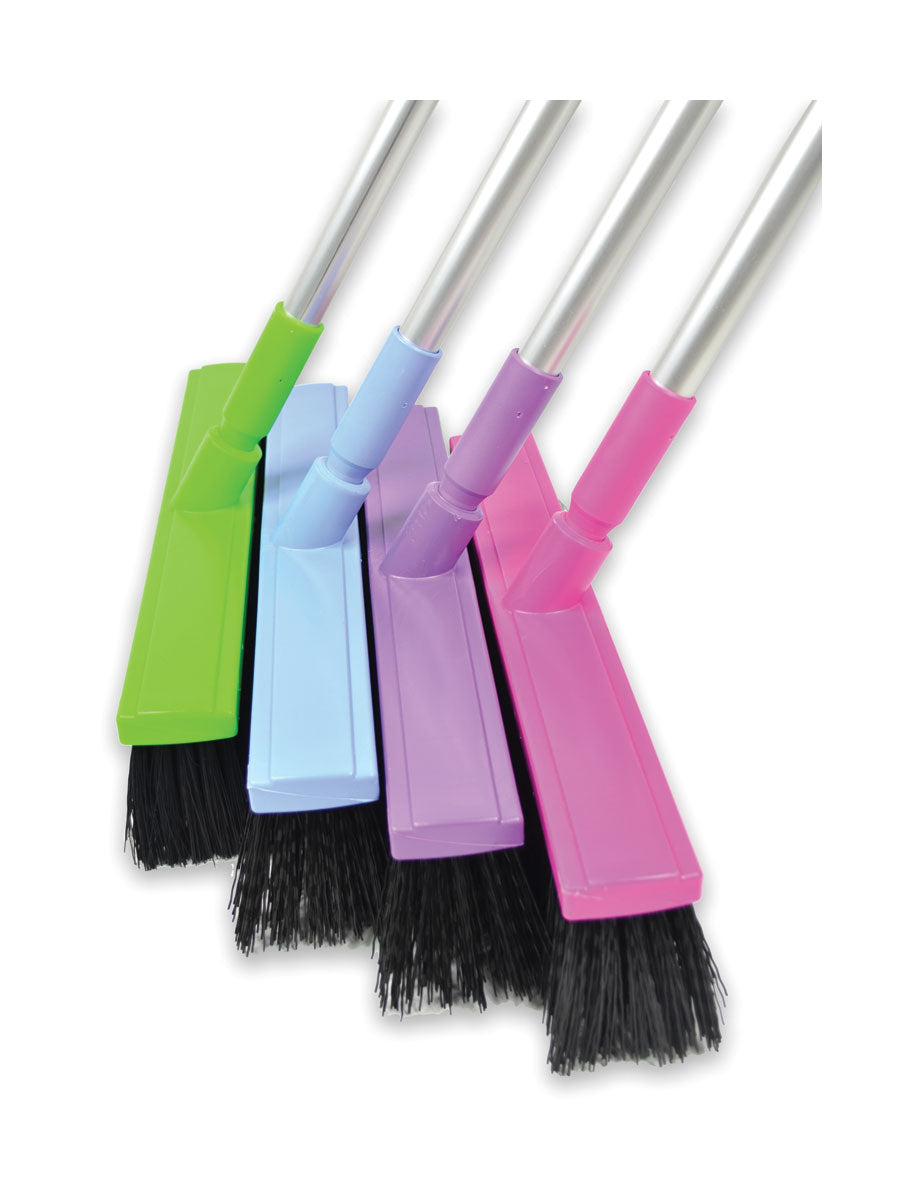 Harold Moore Stable & Yard Broom