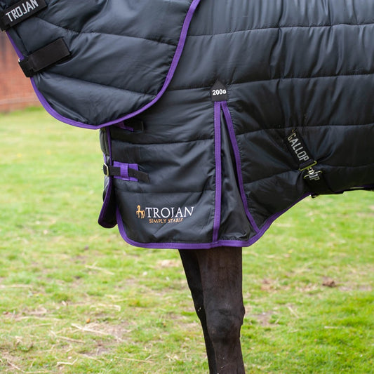 Gallop Trojan Dual Stable 200g Rug & Neck Set